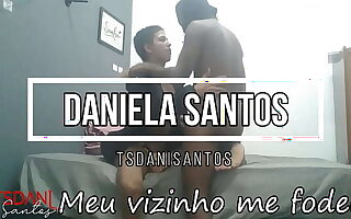 Venham ver esse delicioso video no RED a   Daniela Santos mais uma vez é leva o pau grande do seu vizinho picudo.