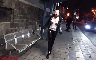 Perverse fuck, piss and jizz bar! High crowd round pissbang!