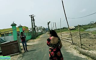 Indian beautiful Milf bhabhi fucking at sea beach resort!!
